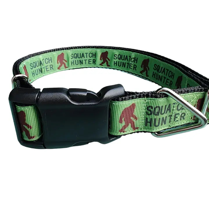 Squatch Hunter Nylon Dog Collar/ Medium