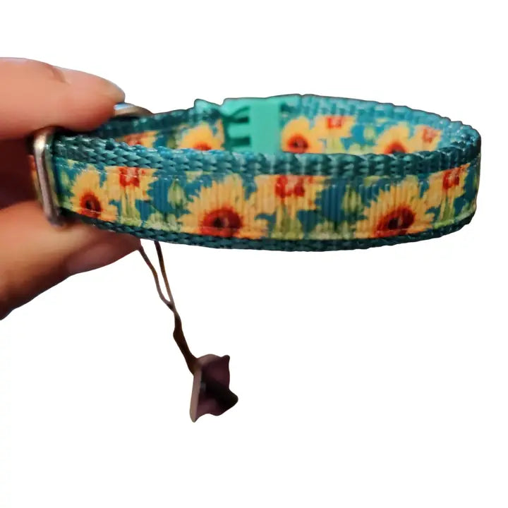 1/2" Sunflowers On Teal Nylon Cat Collar XSmall