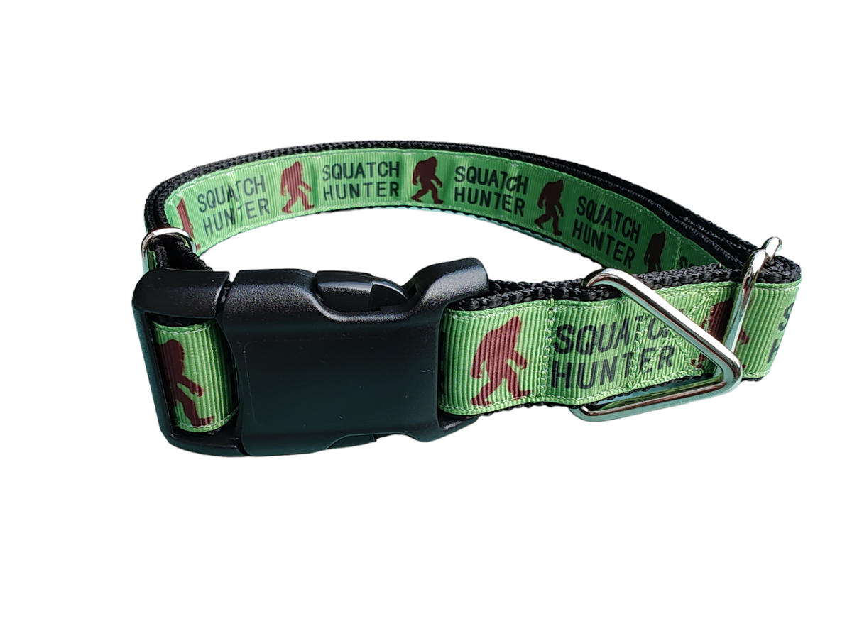 Squatch Hunter Nylon Dog Collar: MD YKK Plastic Buckle